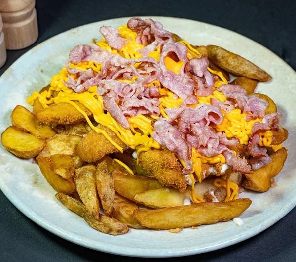 Cheesy beacon crispy — livrare Crispy & Fries Story Pizza Rahova