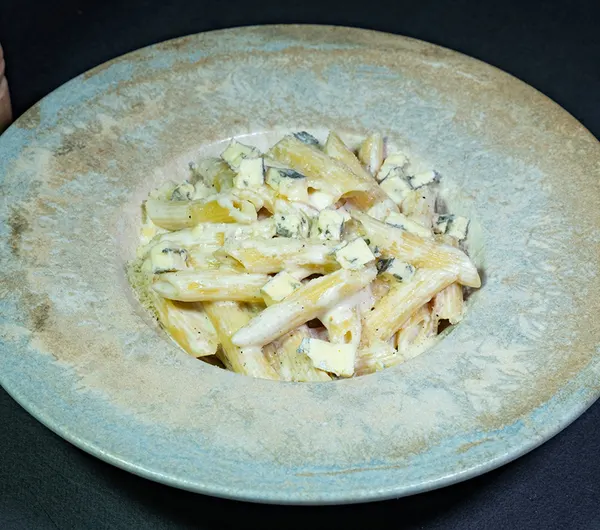 Penne Quatro Formagi — livrare Paste Story Pizza Rahova