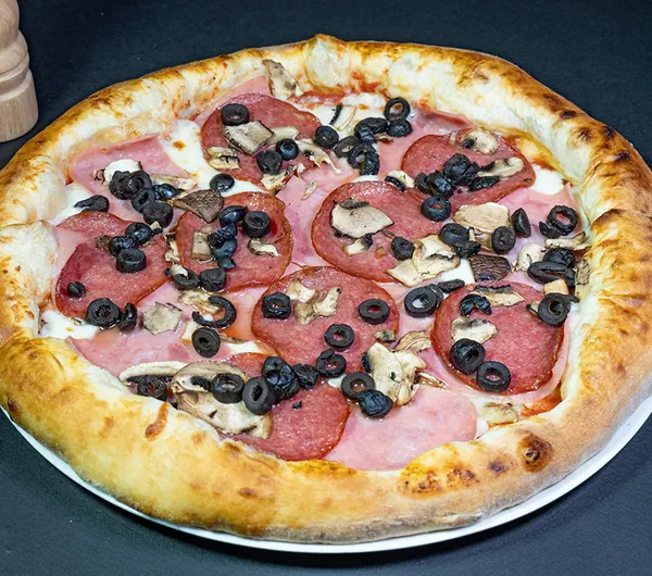 Pizza Quattro Stagioni — livrare Pizza Story Pizza Rahova