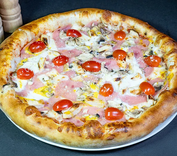 Pizza Super Chicken — livrare Pizza Story Pizza Rahova