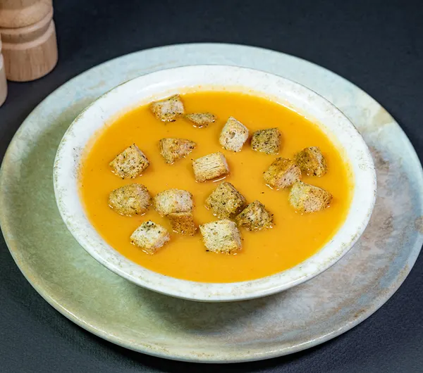 Supa crema de legume — livrare Ciorbe Story Pizza Rahova